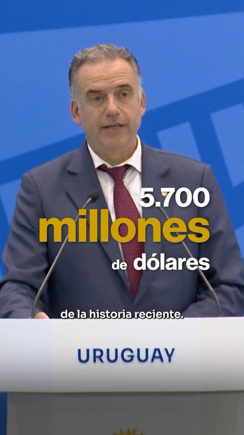 Anunciamos una inversión que, por su monto, es de las más grandes de la historia del país. 5.700 millones de dólares para un parque de centros de datos con energía solar propia, en Canelones, San José y Florida. 3.100…