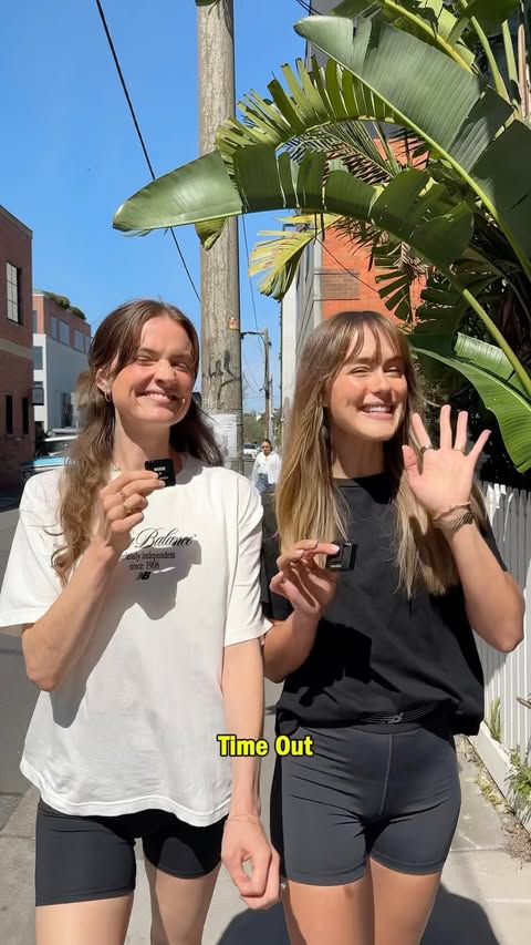 We put @kic founders @laura.henshaw and @stephclairesmith to the test with some very important Melbourne questions 🏃‍♀️👀 The duo are teaming up with New Balance Ellipse for the Run Together 3/5/10 Challenge, bringin…