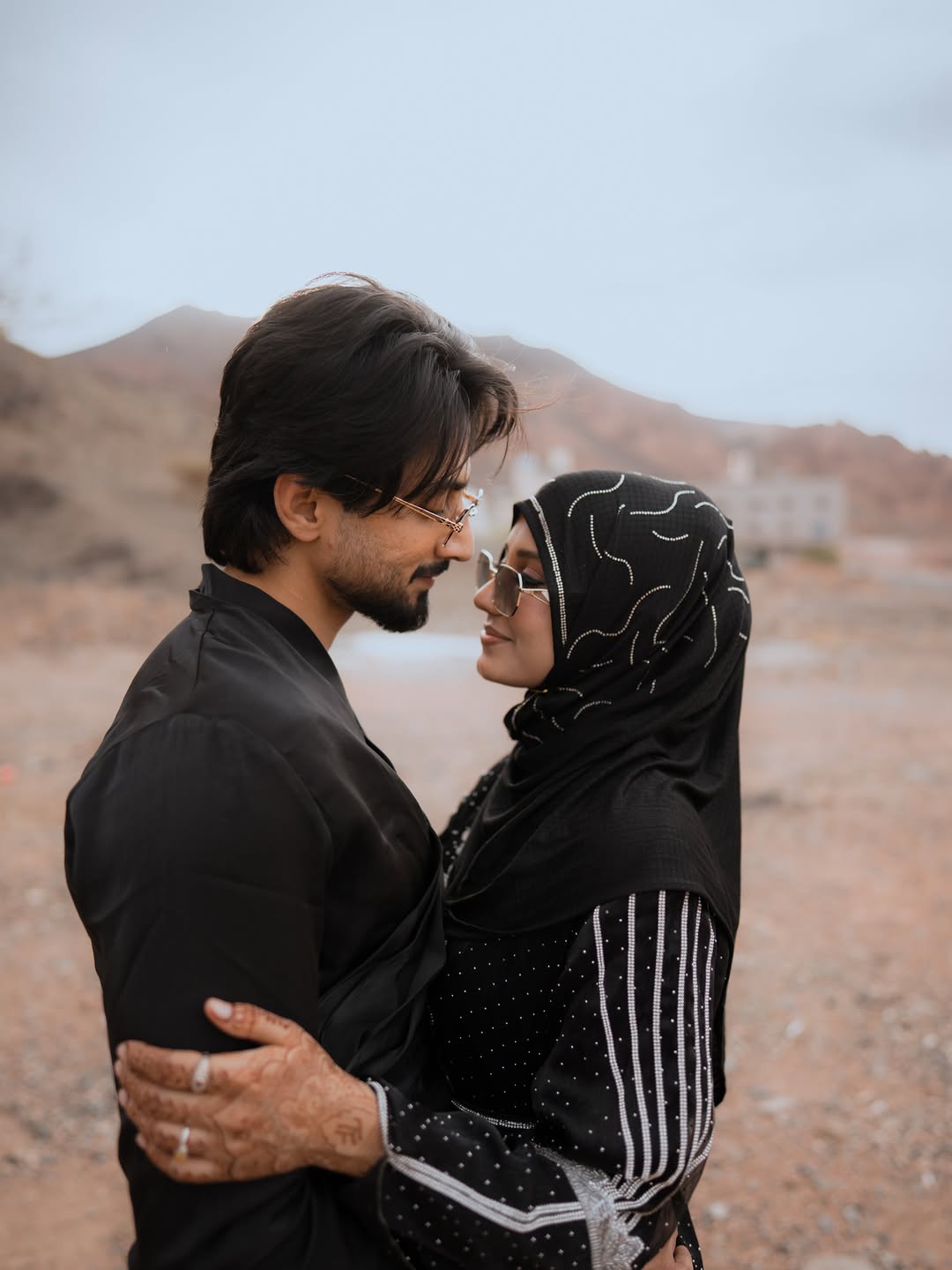 Somewhere between my duas and destiny, Allah wrote us 🤍 Travel : @cosmictours HMU: @samairawallaniofficial Clicked by: @weddingshadding