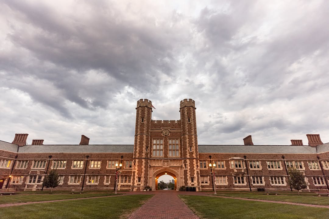 Even in the rain. 🌧️ #WashU