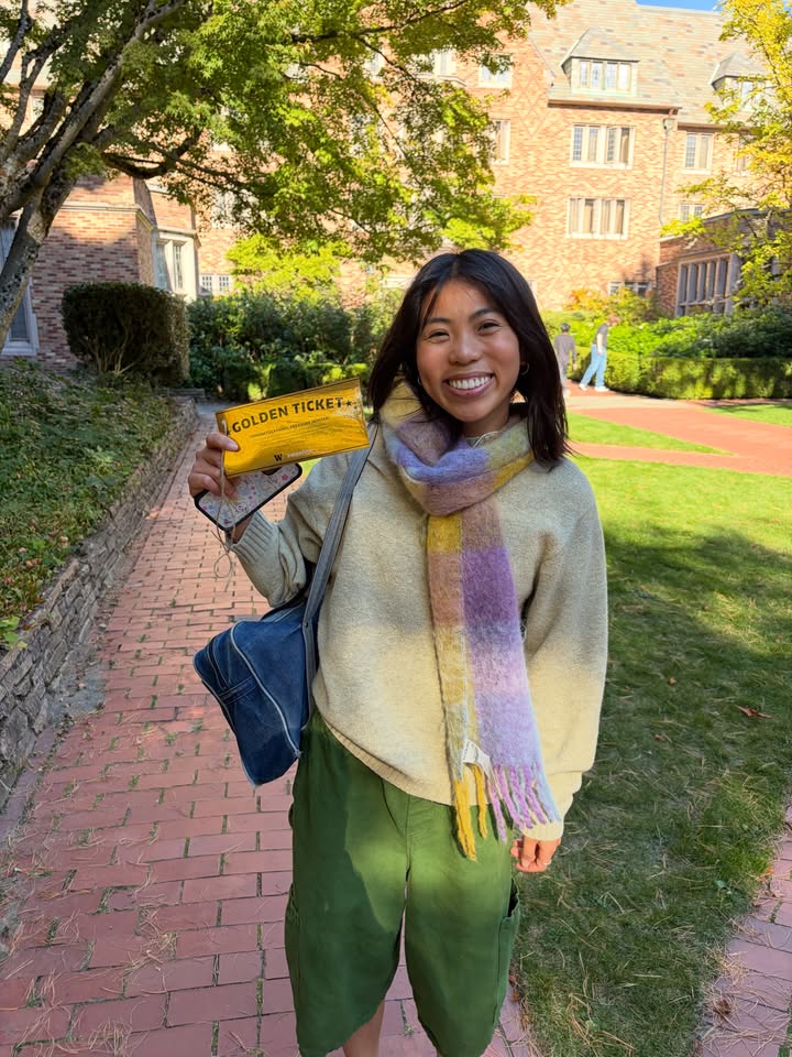 That’s a wrap on our fall @Starbucks Treasure Hunt! Congrats to all of our winners — you all showed some serious hustle!