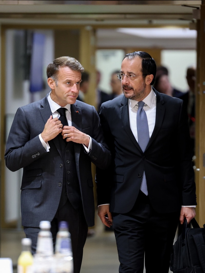 October European Council, Brussels, Day 1, #EUCO 1. Ανάγκη επίδειξης ευελιξίας από πλευράς Ευρωπαϊκής Ένωσης για τη λήψη περαιτέρω εθνικών μέτρων σε σχέση με την αύξηση του κόστους ενέργειας, αλλά την ίδια στιγμή ανασ…