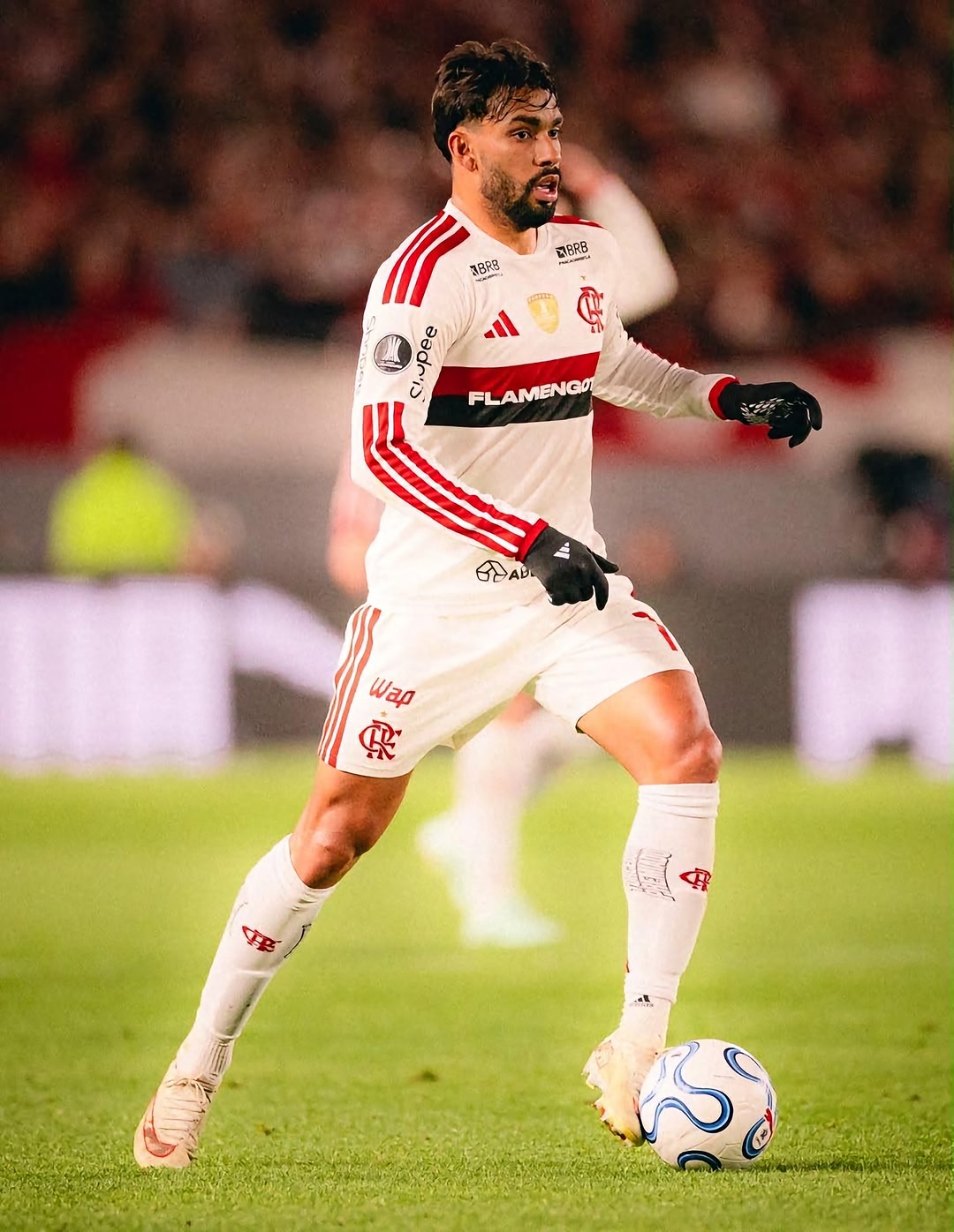 90 minutos de semi final de libertadores, do jeito q tem q ser! Agora contamos com a nação no maraca pra alcançar o objetivo! Juntos sempre Flamengo ❤️‍🔥🖤☝🏾