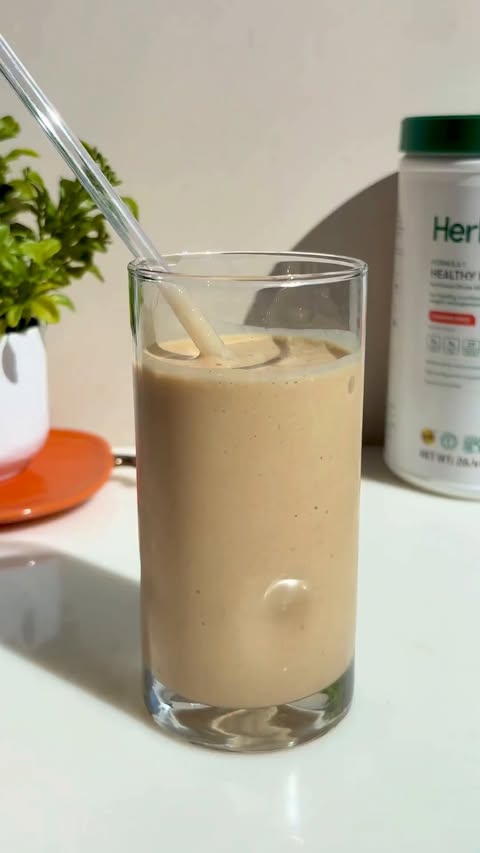 Pumpkin protein frappé 🎃 2 scoops Herbalife Formula 1, Pumpkin Spice 2 scoops Herbalife Protein Drink Mix, Vanilla 8 fl oz. black coffee 3-4 ice cubes