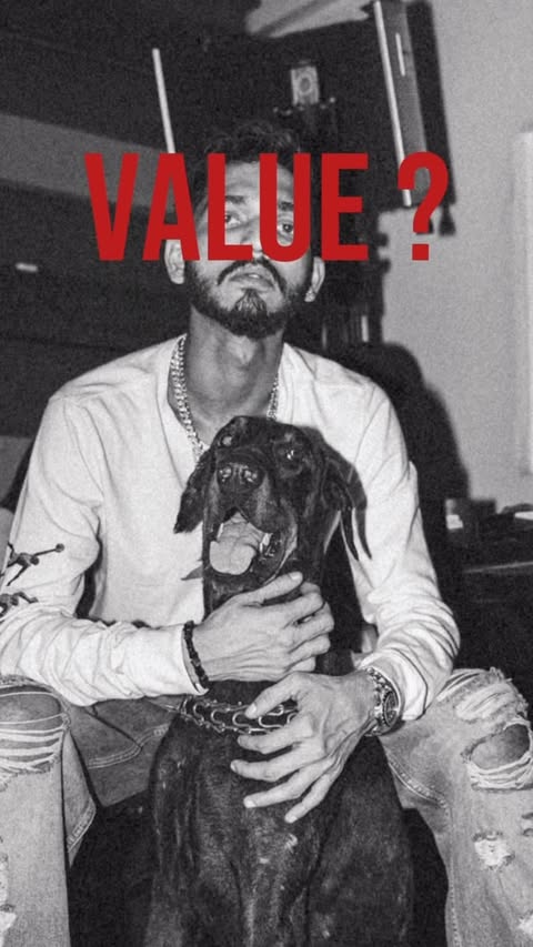 Cheez ki asli value uske andar nahi, use samajhne wale ki soch mein hoti hai #SalesmanMindset #BusinessPsychology #Value