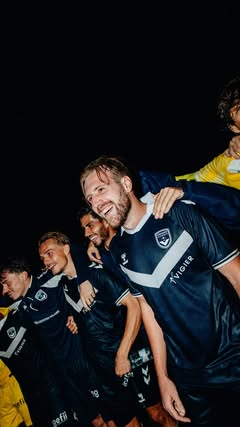 𝑈𝑛𝑒 𝑒́𝑞𝑢𝑖𝑝𝑒 💙🤍 #AllezBordeaux