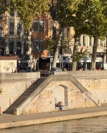 Postcards from Rouje - Lyon with the Rouje team First imagined as a summer series, Postcards from Rouje is back for autumn. A way to hold on to a little bit of summer. To celebrate our pop-up in Lyon, we’re taking you…
