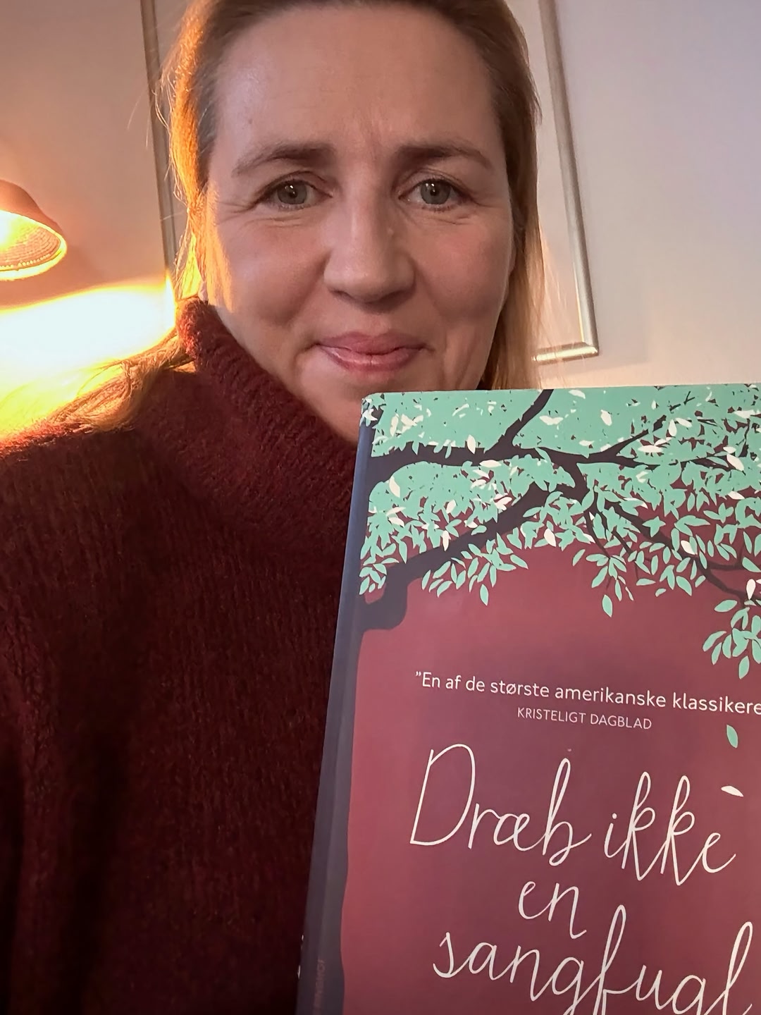 Vil du være med? Anbefal en god bog 🙏🏼 Selv husker jeg tydeligt dagene på børnebiblioteket i Grønlandskvarteret i Aalborg. To fantastiske bibliotekarer, som fik alle os børn til at læse. De gjorde biblioteket til et…