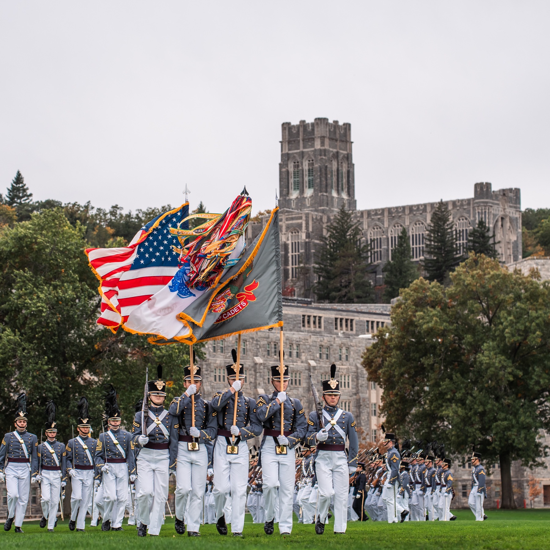 All American pride at Michie Stadium! Homecoming is in full swing as the Army Black Knights take on Florida Atlantic. Today, we're proud to celebrate the Soldiers of the 82nd Airborne Division, whose commitment to ser…