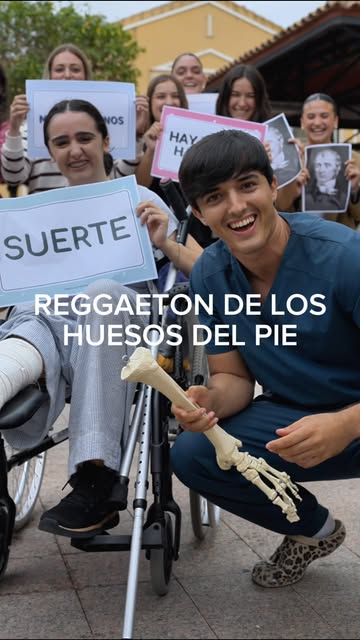Imposible que se te olviden así Lo que lleváis esperando meses EL VIDEOCLIP DE SE PREPARÓ!!!😂😂😂❤️ ¿Qué os ha gustado el temita jejejej??? 😙 A este paso la UCAM va a tener que abrir un sello discográfico 😂😂😂 Si …