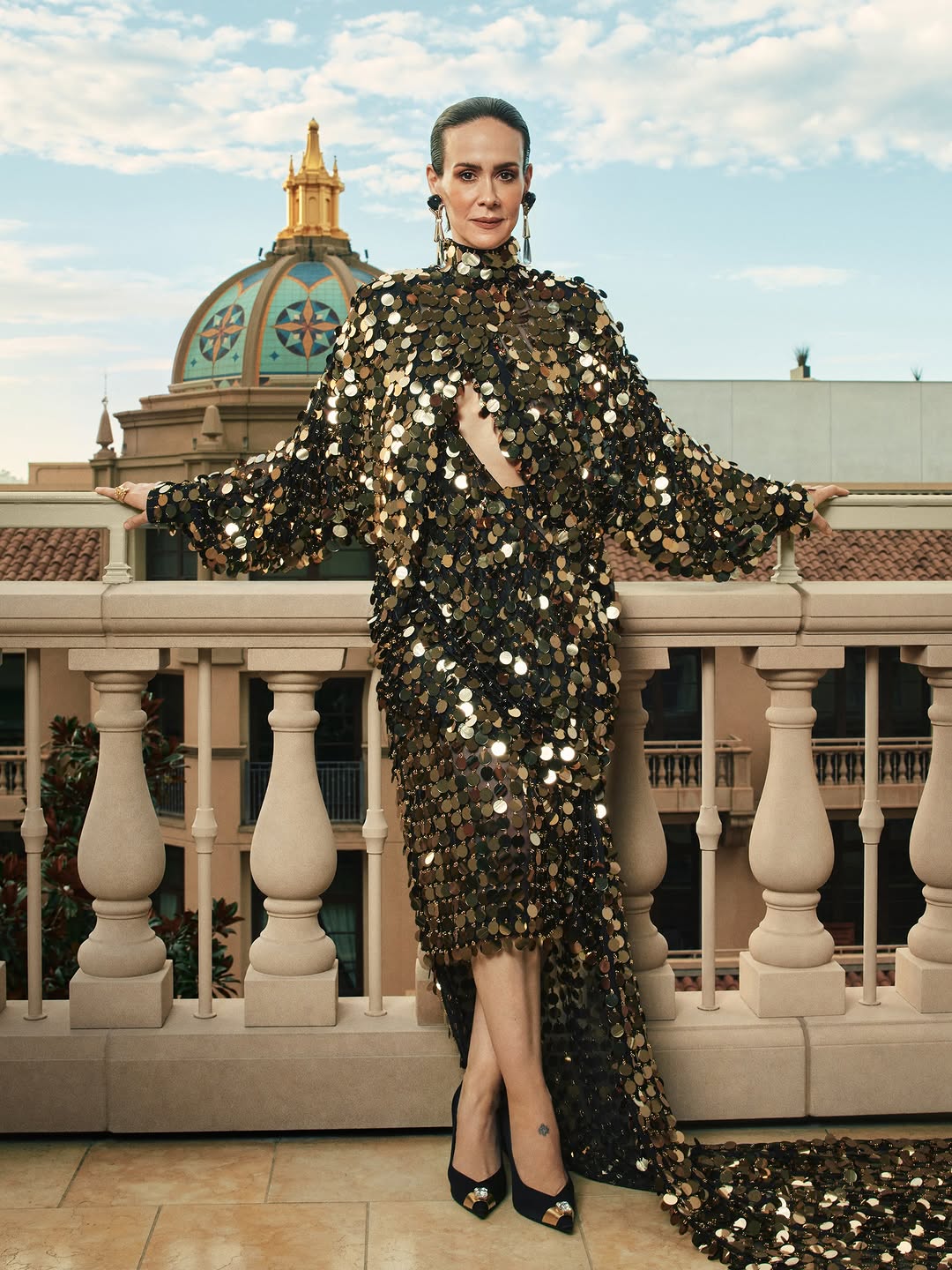 Sarah Paulson, in Ferragamo for the Academy Museum Gala. Sarah was styled in a three-piece silk chiffon look, intricately embroidered with gold yarn and embellished with crystal accents and antique gold sequins. Style…