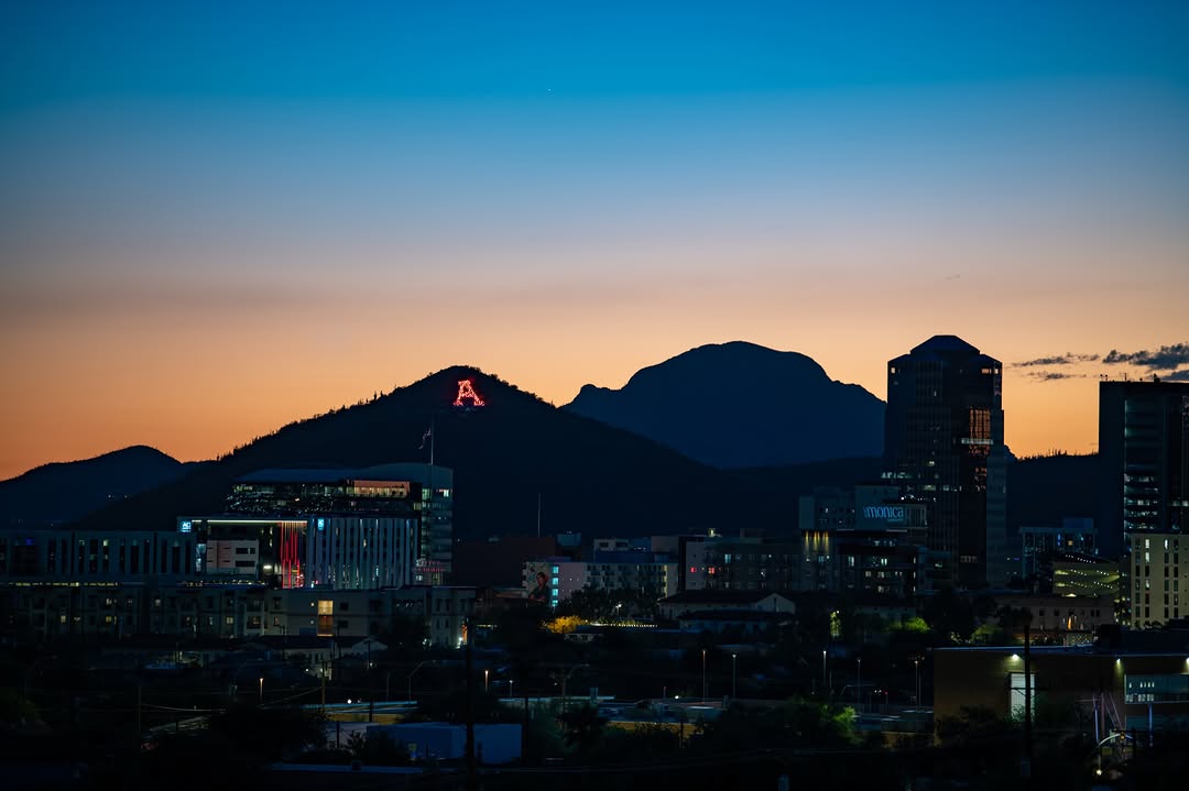 The “A” is lit. Welcome home. 🐻⬇️