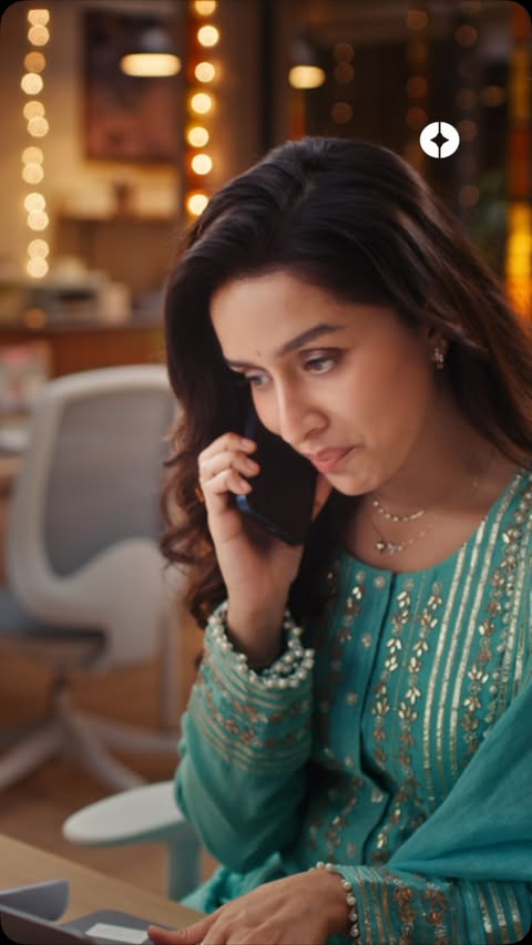 @shraddhakapoor is here to remind you that being the employee of the month doesn’t guarantee a gift. 🤭 So take gifting into your own hands this Dhanteras with Palmonas 9KT Gold, and get FREE 9KT Gold Solitaire Earrin…