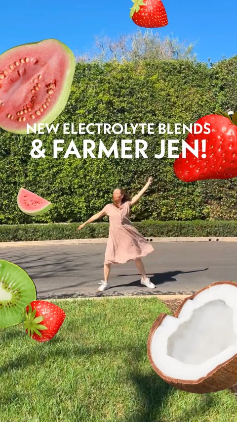 @jennifer.garner take on our NEW Electrolyte Blends! 🍓 Designed to help support daily hydration and electrolyte balance* 🥥 Made with ingredients that naturally provide electrolytes: fruits, veggies, coconut water, a…