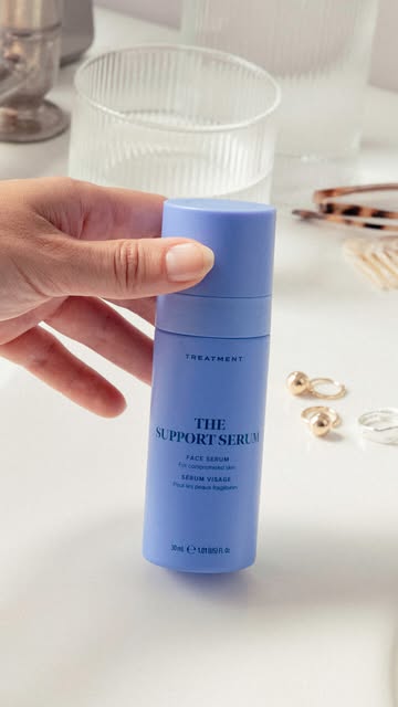 Introducing The Support Serum 🙌 Clinically proven to significantly reduce skin redness*, this lightweight, soothing serum has been designed specifically for sensitive, reactive skin types. This treatment will help to…