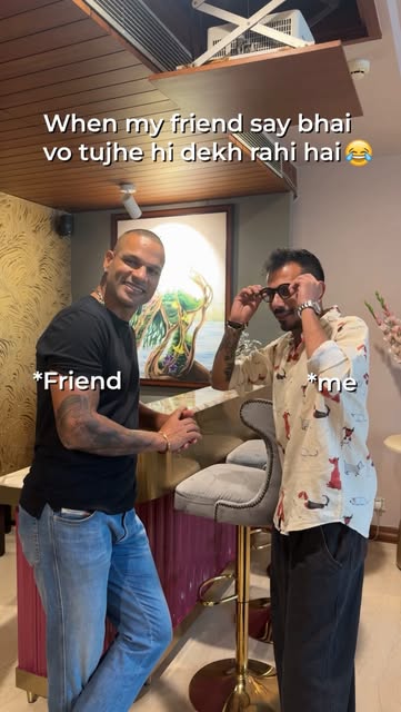 Kya lagta hai ho gayi friendship? 😉😁