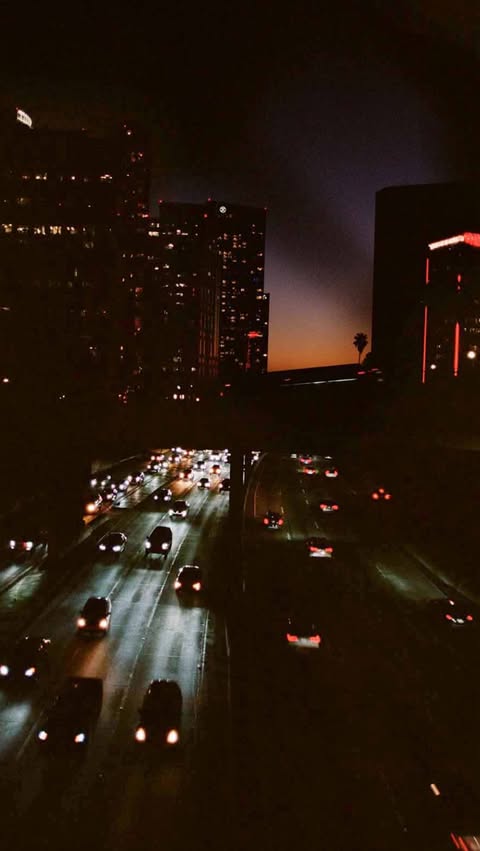 khy after dark. arriving 10.27