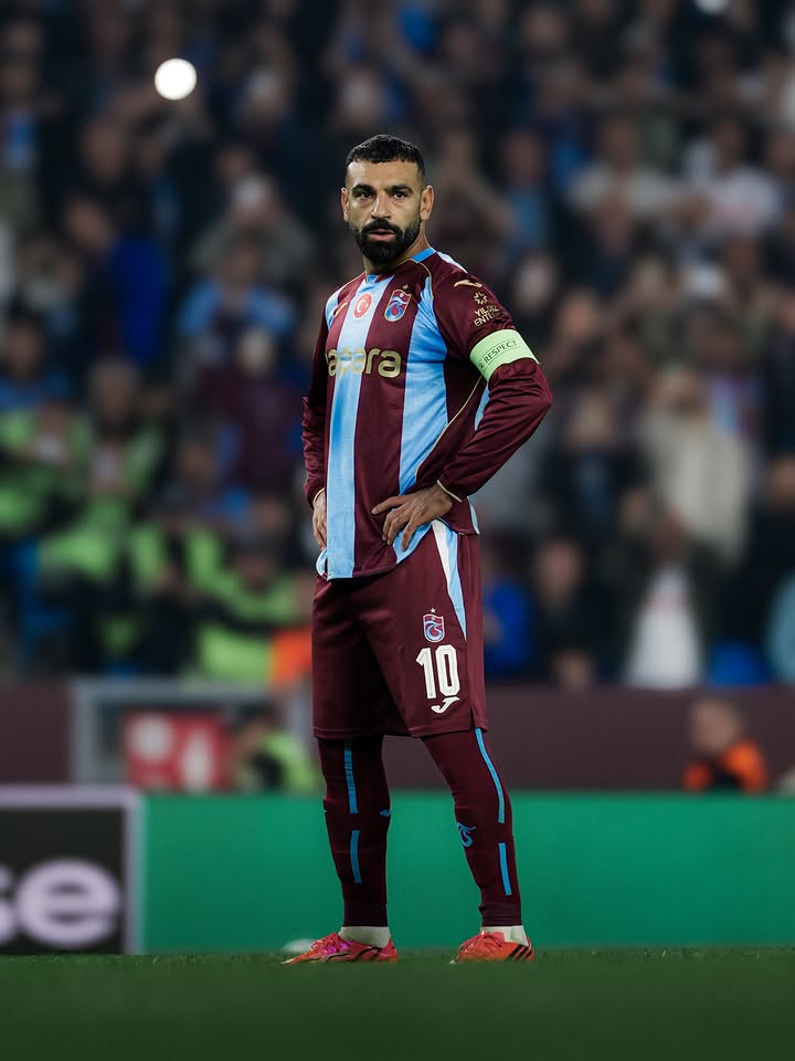 STAY. FOCUS. #UECL