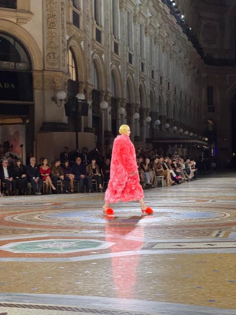Italy, at the heart of luxury. ​ What I take away from last week is that Italian craftsmanship is a form of leadership in the industry. From the Gucci and Bottega Veneta shows, to Vogue World, the MFFashion Global Sum…