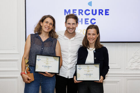 Tuesday night was the Mercure HEC France 2026 award ceremony, and I had the privilege of being this year’s parrain 🎉 Congratulations to Tanguy Touffutt founder of Descartes Underwriting on the win - accepted on his b…