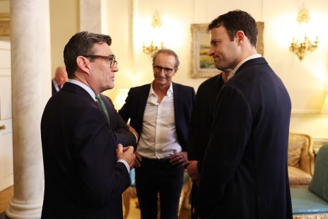 Glad to meet Prime Minister Andy Burnham last week to discuss building trillion-dollar outcomes for the UK with Embodied AI. Wayve is determined to do it! As our technology moves into commercial deployment, I’m spendi…
