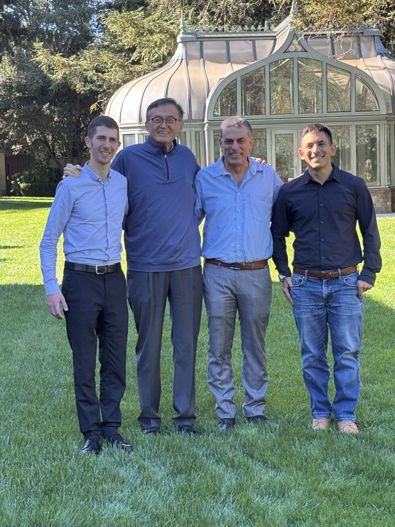 Today, we announced that Intel has entered into an agreement to acquire Classiq, a recognized pioneer in quantum computing software and algorithms, based in Tel Aviv, Israel. This marks a transformational moment for I…