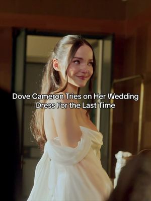 There's nothing better than the mom and grandma stamp of approval. Days ahead of walking down the aisle to marry #DamianoDavid, #DoveCameron brought #Vogue along to Rome for her #FinalFitting of her custom #Valentino …