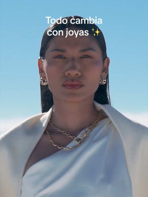 Lleva tu estilo un paso más allá con joyas bañadas en oro que suman actitud, personalidad y ese toque final ✨ #Joyas #Accesorios #Moda #Estilo #Joyeria