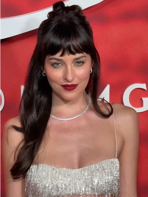 #DakotaJohnson, you are everything and more to me. She is absolutely radiant at the ‘Verity’ premiere in NYC. ❤️‍🔥 #Verity #veritycolleenhoover