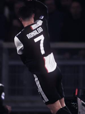 Alan Walker knows. 🐐🇵🇹 #juventus #ronaldo #cr7 #edit #goat @Alan Walker