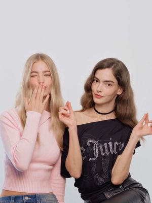 if you came for the looks but stayed for the plot, welcome to your new fav reality💋 Velour, rhinestones and that unmistakable Y2K off-duty glamour. @Juicy Couture x BERSHKA is ready for its close-up. Out now.