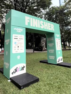 Finishing touches before we hit the Sunnies Run 2026 starting line 🏃🏻‍♀️