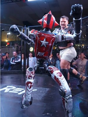 Crazy thing is, these robots are one firmware update away from having the strength of Francis Ngannou and the technique of Islam Makhachev… @REK #robot #boxing #mma #fighter #clanker