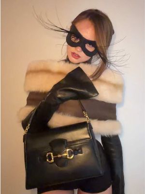 In disguise #GucciPrimavera @LILYPHAT