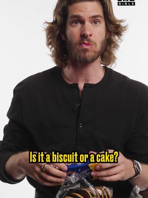 Andrew Garfield tries a Twinkie for the first time 🇺🇸 #snackwars #ladbibleoriginal #ladbible