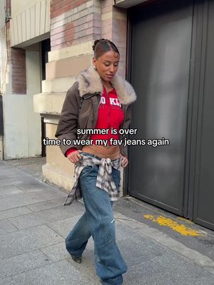 fall season means denim season 🤎 @Elisa Sgn #bershkastyle