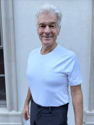 As we age, it’s important to stay spry, strong, and mobile — here are a few simple exercises that can help!