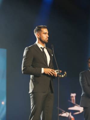 "Orgulho enorme" ⭐ Diogo Costa recebeu o Dragão de Ouro - Atleta