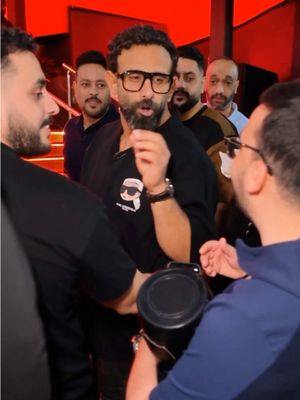 واحنا داخلين قهوة فايق ☕️😎🤣