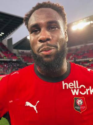4 buts et un premier doublé pour Boulaye Dia en Rouge et Noir, les réactions de nos buteurs 🎙️ #StadeRennais #SRFC #AJA #Ligue1 #SportsTikTok