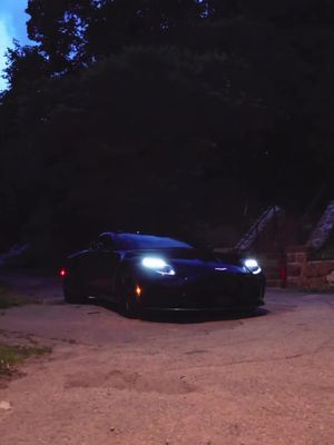 Humming away. Vantage. 🎥 Number 1 Habibi #AstonMartin #Vantage