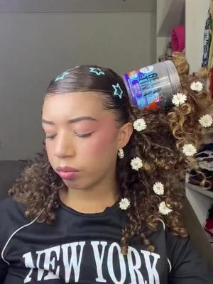 Cabelo maluco é o mês todo, gente! 🤪🎨 Vambora, queremos ver toda a criatividade de vocês! @analiviadmg #salonline