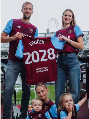 His Club. His family. His home. ❤️ #Soucek #Contract #WestHam