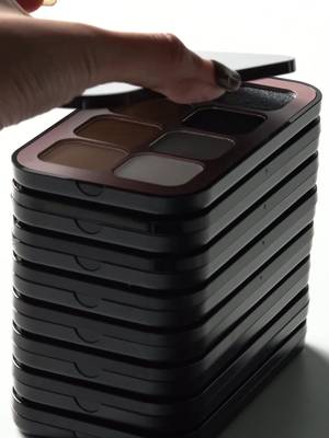 Mix, match, and make it yours ♥️ Stack your faves or snap them into one THREE STRIKES Palette for your perfect combo. ✨ What's your dream THREE STRIKES combo? 🖤 𝗩 𝘅 𝗟𝗶𝗲𝗿𝗴𝗲 𝗧𝗶𝗸𝗧𝗼𝗸 𝗟𝗶𝘃𝗲 𝗚𝗿𝗮𝗻𝗱 𝗟�…