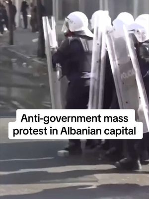 Thousands of young Albanians marched through Tirana, breaking windows and traffic lights on the fourth day of an increasingly violent student-led campaign to force ‌Prime Minister Edi Rama to resign. #albania #protest…