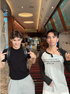 First time dancing this song :/ thank my brother @маха. 🇲🇾✨ @allstarinfluencersaward @malaysia.truly.asia @abdrahmansoltan #allstarinfluencersaward2026 #VisitMalaysia2026 #VisitMalaysia2027
