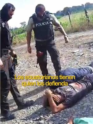 Así se usan los nuevos patrulleros que entregamos a la Policía Nacional. Buen trabajo 👏🏻 #danielnoboa #seguridad #policia #secuestradores #justicia