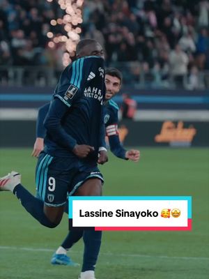 𝐋𝐚 𝐦𝐚𝐬𝐭𝐞𝐫𝐜𝐥𝐚𝐬𝐬 de @sinayoko_10 🤯 Notre attaquant a inscrit une magnifique retournée acrobatique et transforme le pénalty pour arracher la victoire à Jean Bouin 🩵 #parisfc