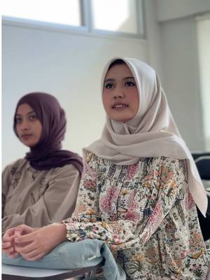 Ada banyak adegan cerita dalam perjalanan kuliah. Kuliah adalah proses bertumbuh menggapai cita-cita, maksimalkan prosesmu tetap fokus pada tujuan. #ums #kuliah #mahasiswa #kampus