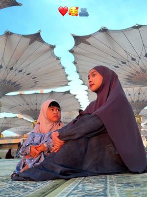 Ya Allah, aku banyak dosa tapi Kau panggil aku kesini dan Kau permudah semuanya😢😢❤️@Raifa Aramoana